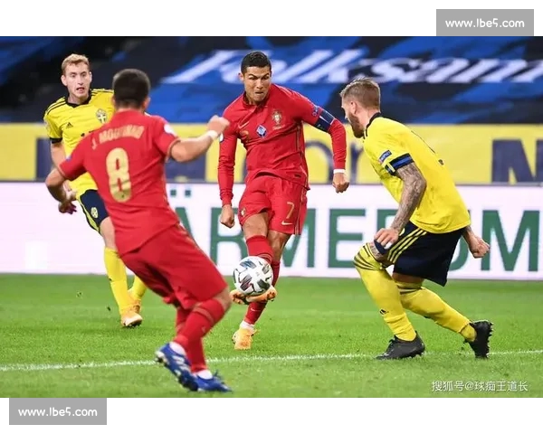 高清流畅足球赛事直播APP下载畅享实时精彩对决全程不漏每一球 - 副本 - 副本 - 副本 (5) - 副本 - 副本 - 副本