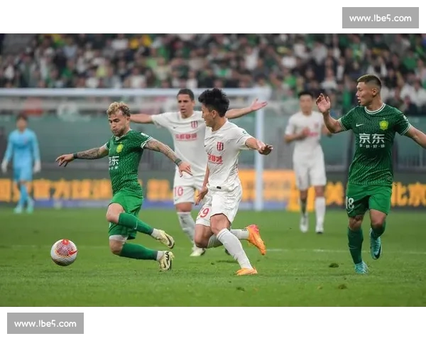 高清稳定足球赛事直播入口实时赛程数据一站式观赛平台精彩体验 - 副本 - 副本 (3) - 副本